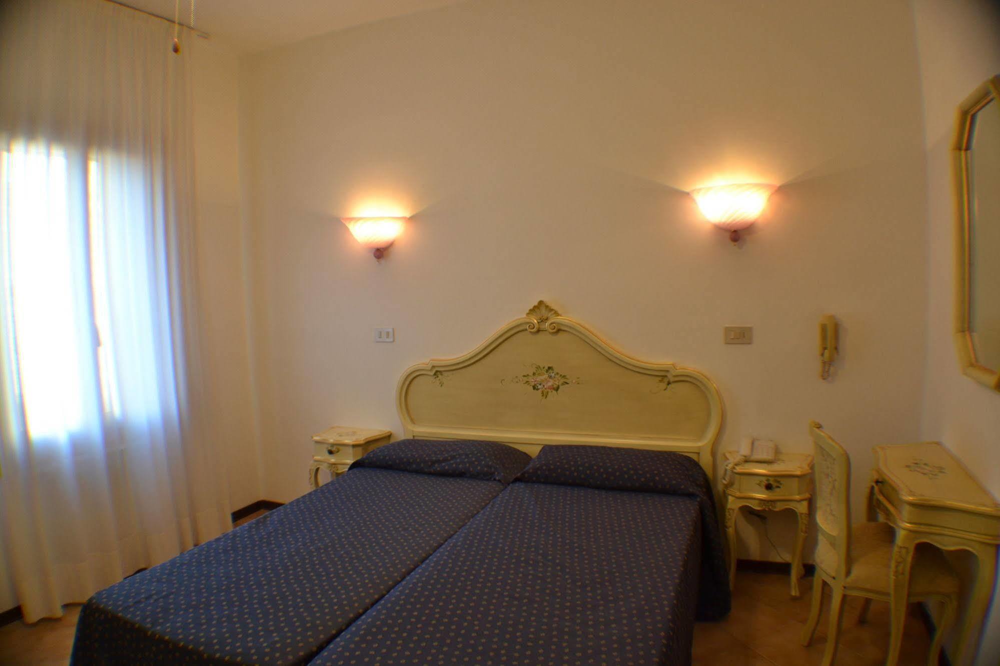 Hotel Guerrini Benátky Exteriér fotografie